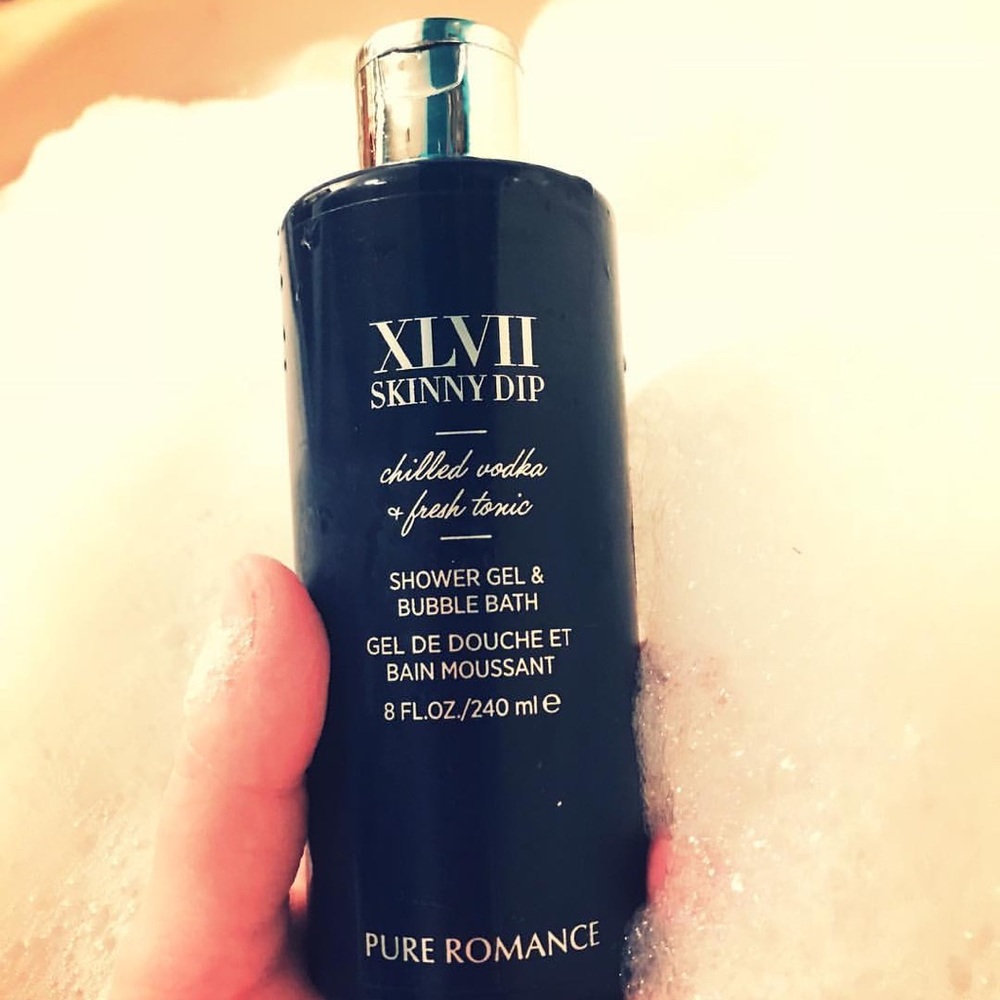 Pure romance XLVII skinny dip
